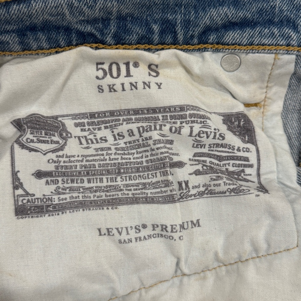 Vintage 90s Levi's Premium Jeans 501 S Skinny Big E Red Tab 31x30 Button Fly - Picture 11 of 15